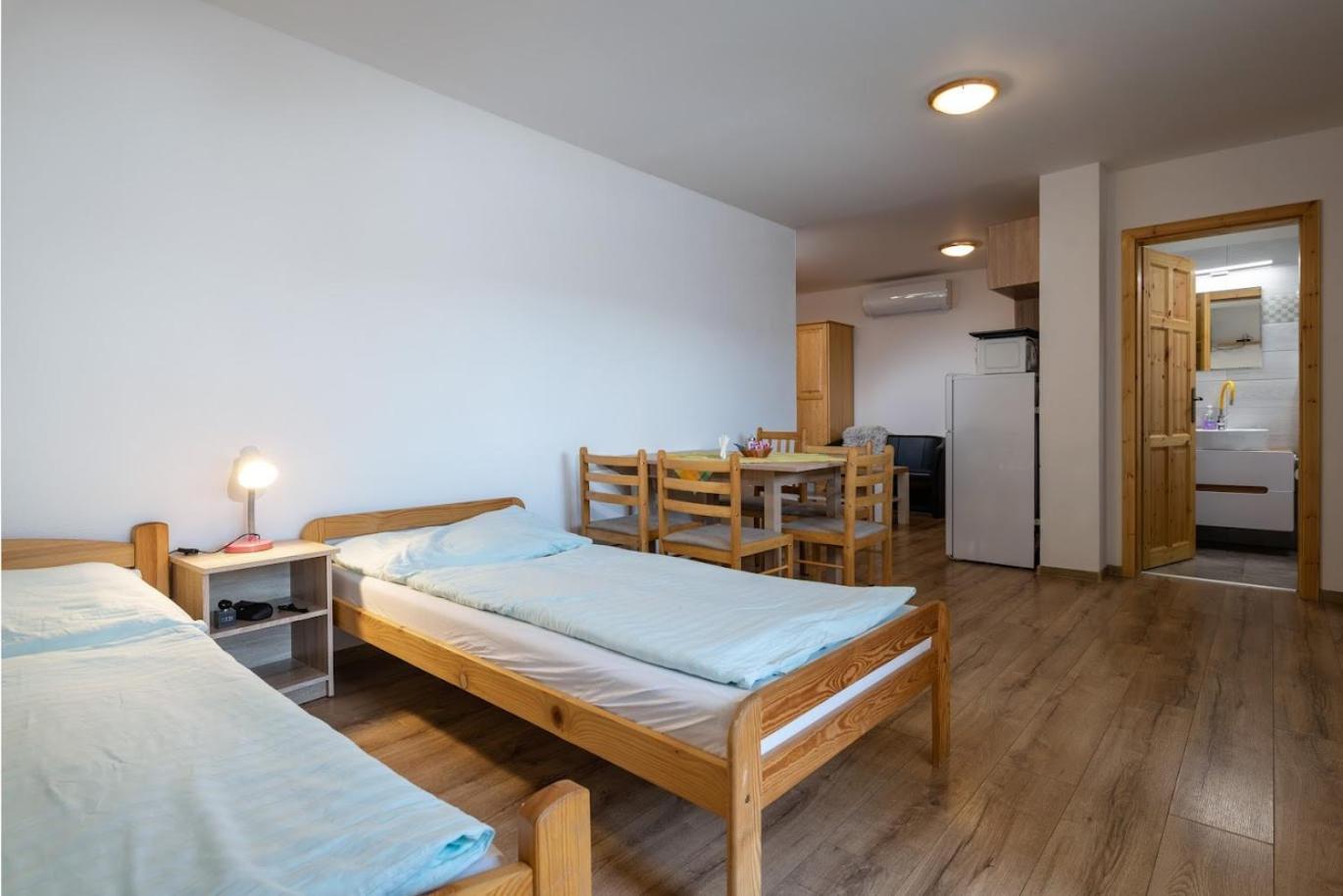 Rezidencia Podhajska Aparthotel Exterior photo